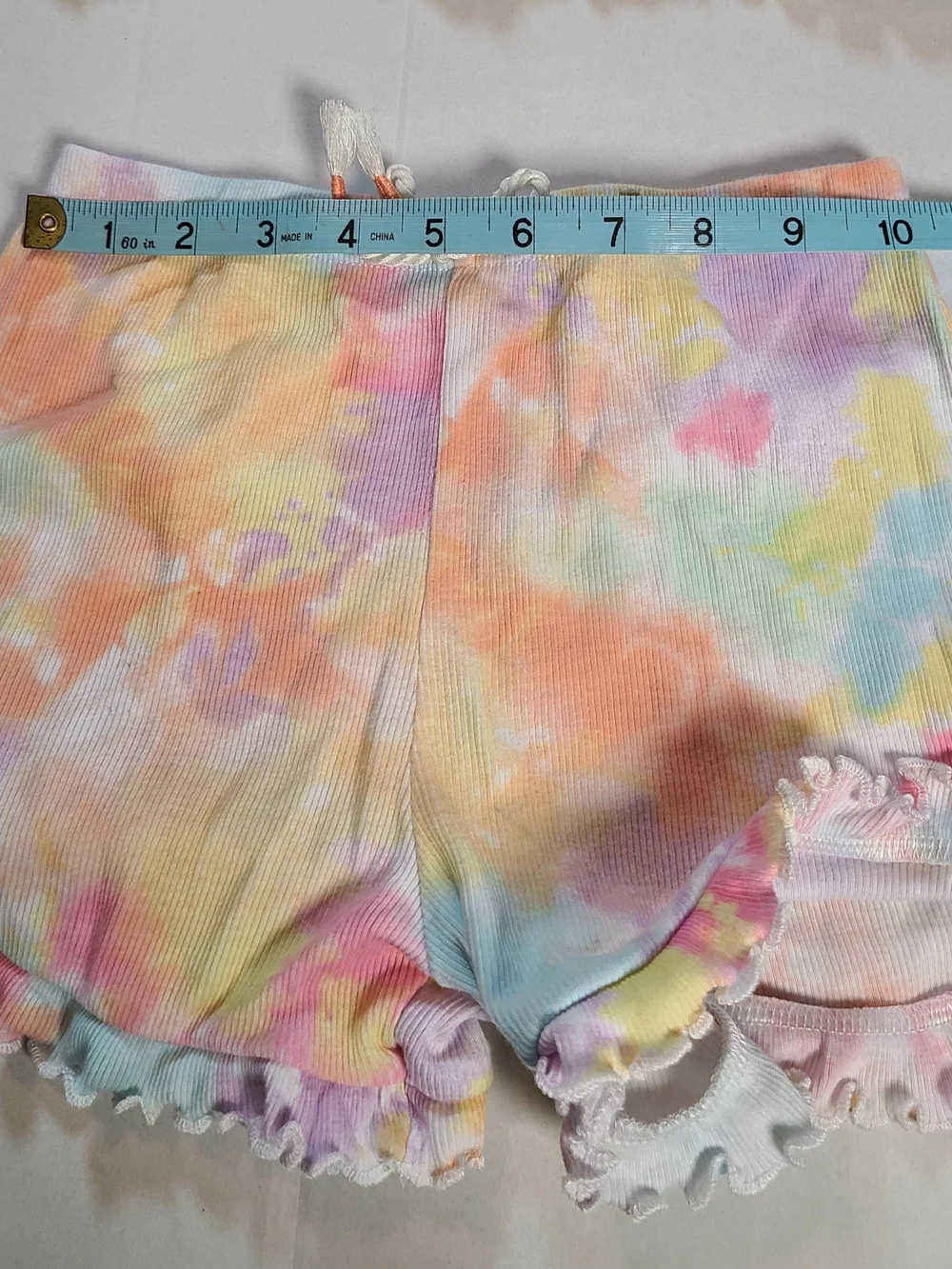 365 Kids Pastel Tie-Dye Ruffle Hem Girls Drawstring Shorts Size 7 EUC - Picture 5 of 8